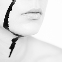 Larme de porcelaine
