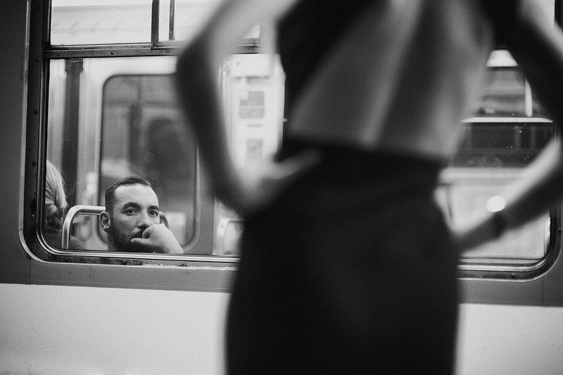 10 seconds in the Paris Metro