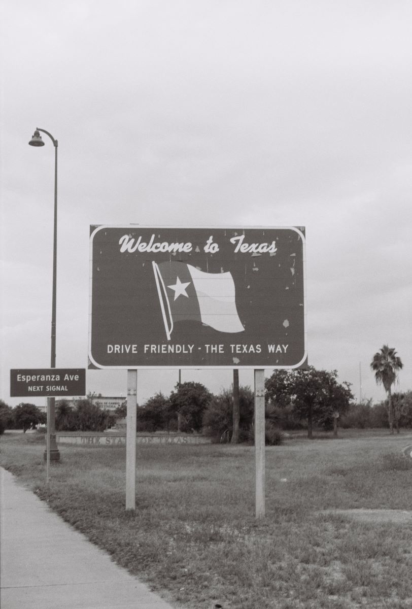 'Livin’ at the fence' – the Mexican Border along the Rio Grande Valley