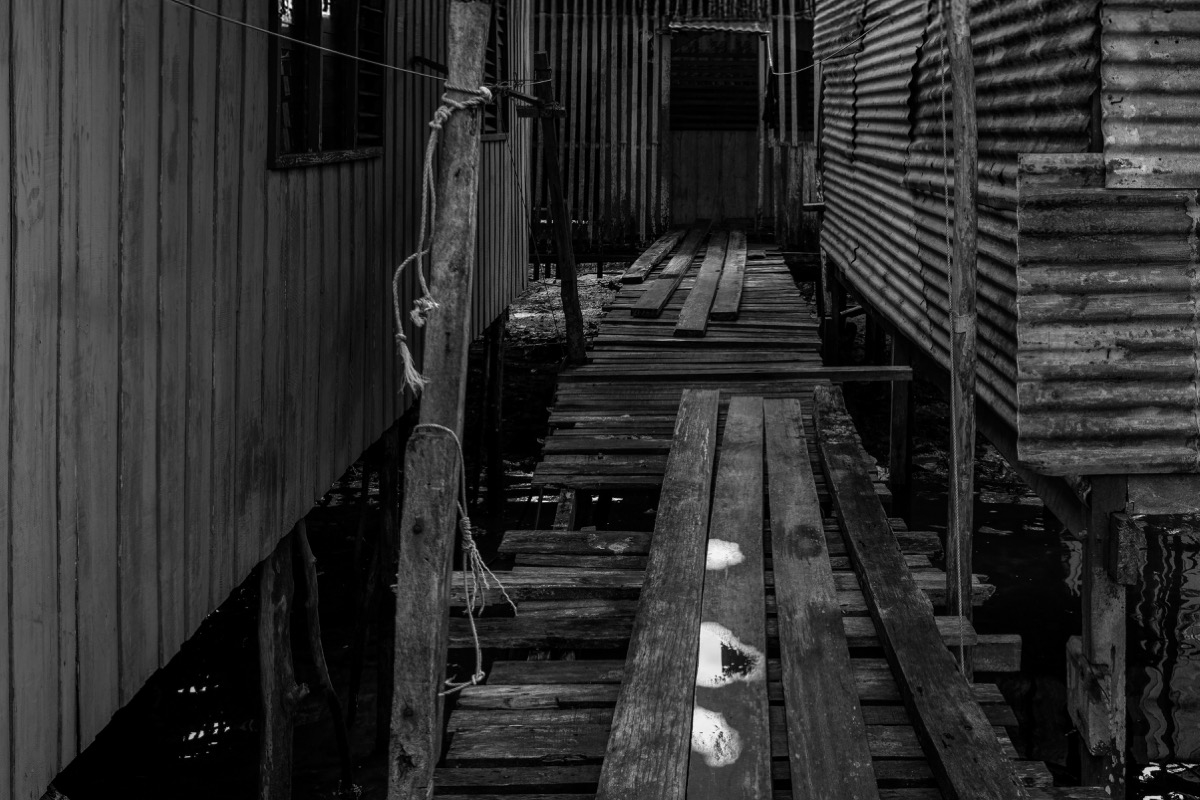Sanga Sanga Village Chapter from the long-term project “0 Meters Above Sea Level”