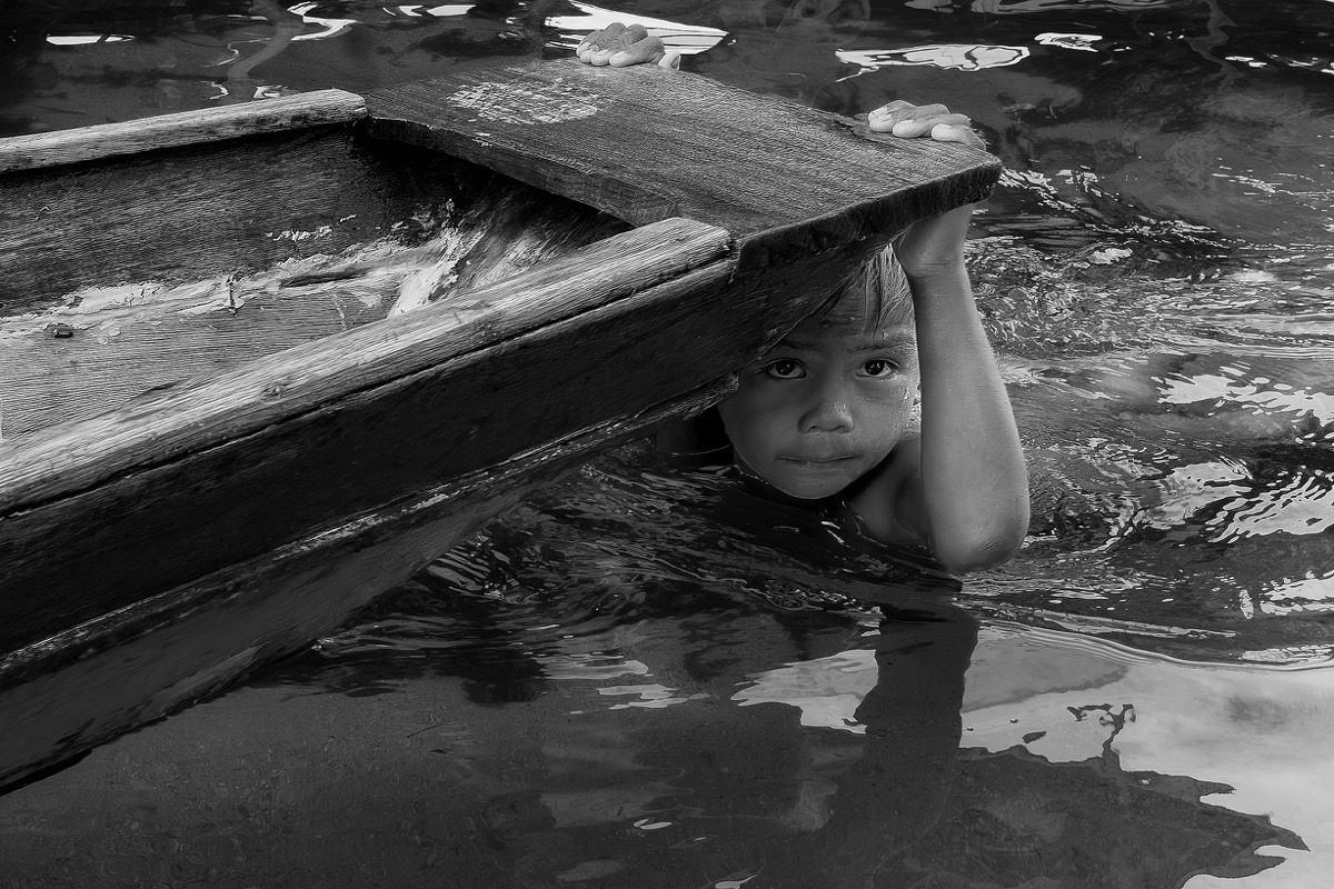Sanga Sanga Village Chapter from the long-term project “0 Meters Above Sea Level”