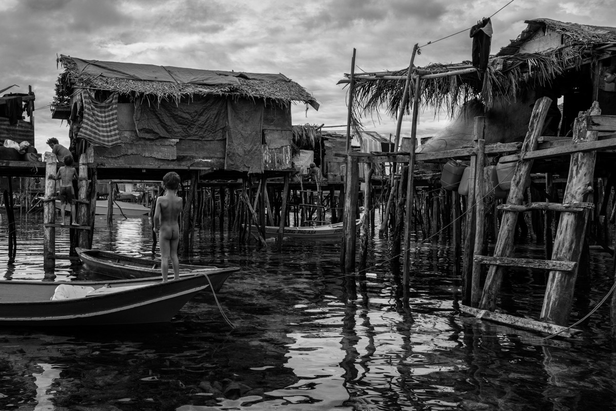 Sanga Sanga Village Chapter from the long-term project “0 Meters Above Sea Level”