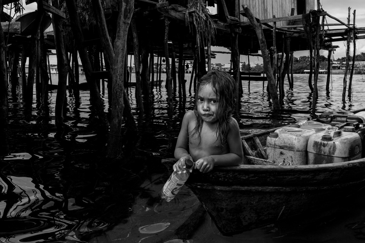 Sanga Sanga Village Chapter from the long-term project “0 Meters Above Sea Level”