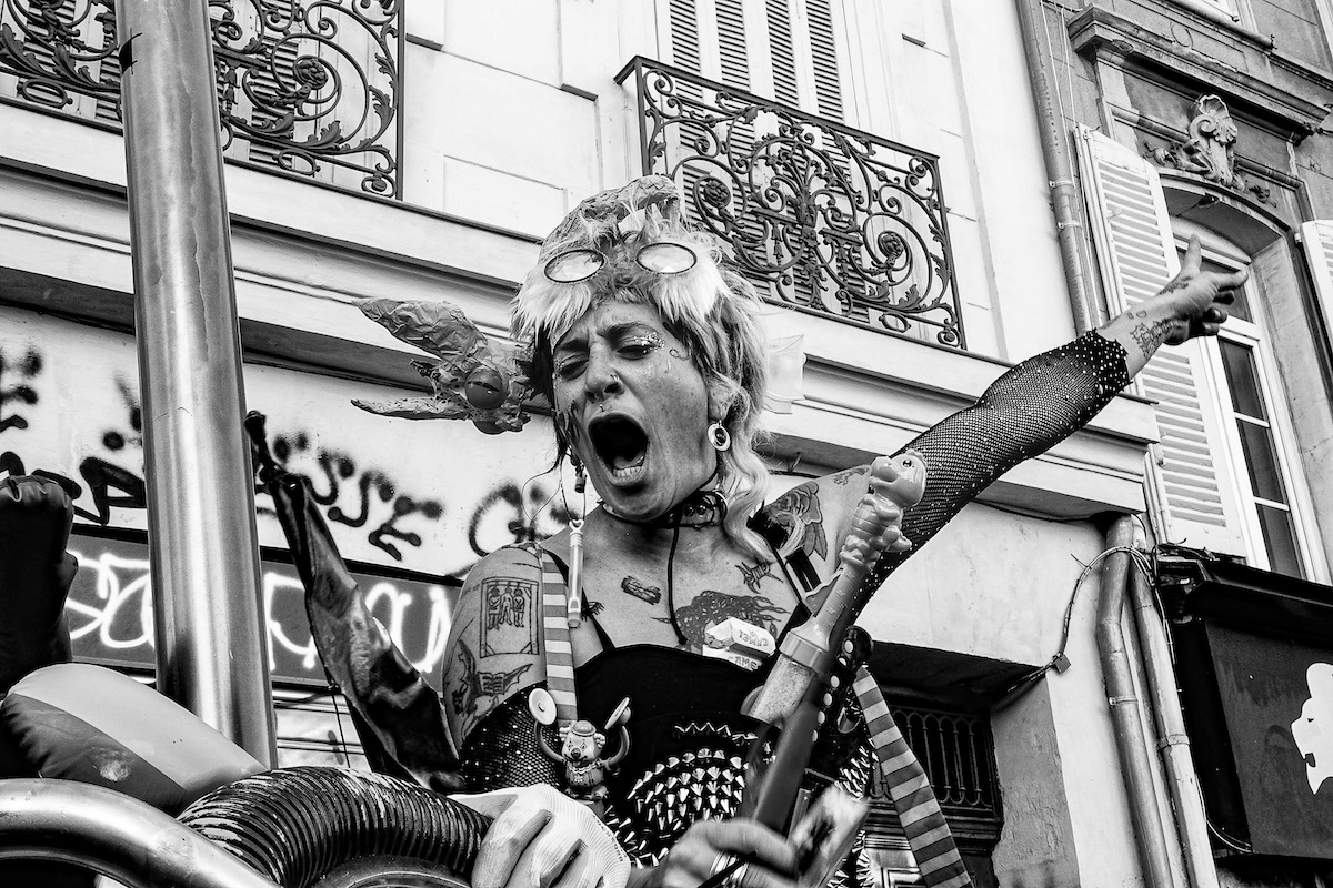 LE CARNAVAL DES INDOCILES